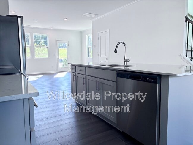 Building Photo - 2300 Oakwood Mdws Ct