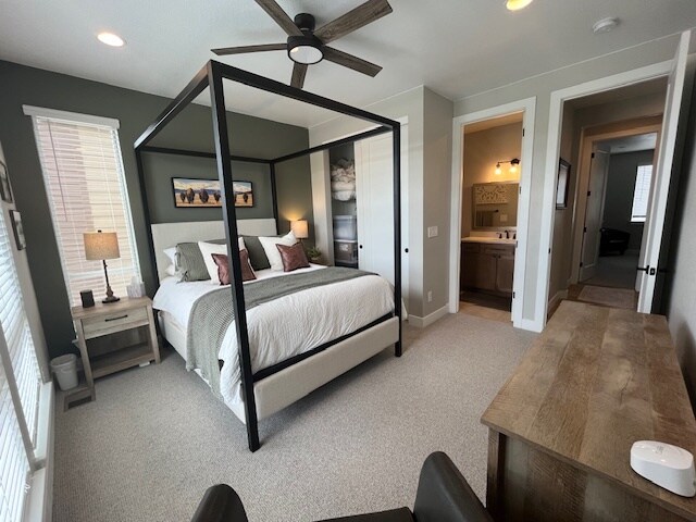 Building Photo - 3617 Mykonos Dr