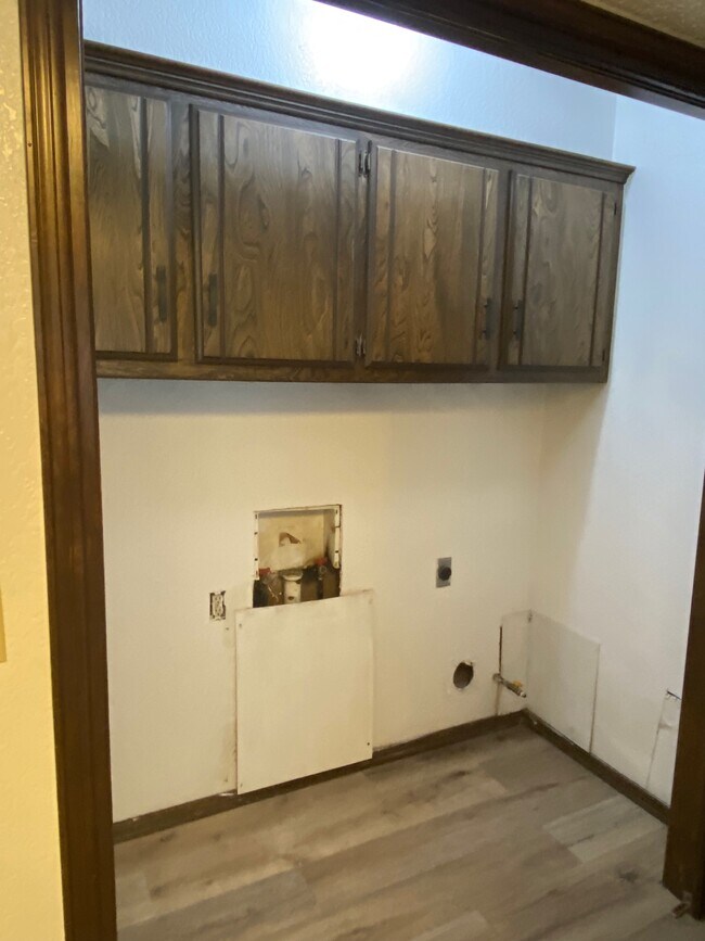 Building Photo - 6716 Elk Canyon Rd