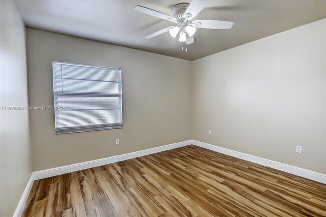 Building Photo - 1500 SW 131st Way