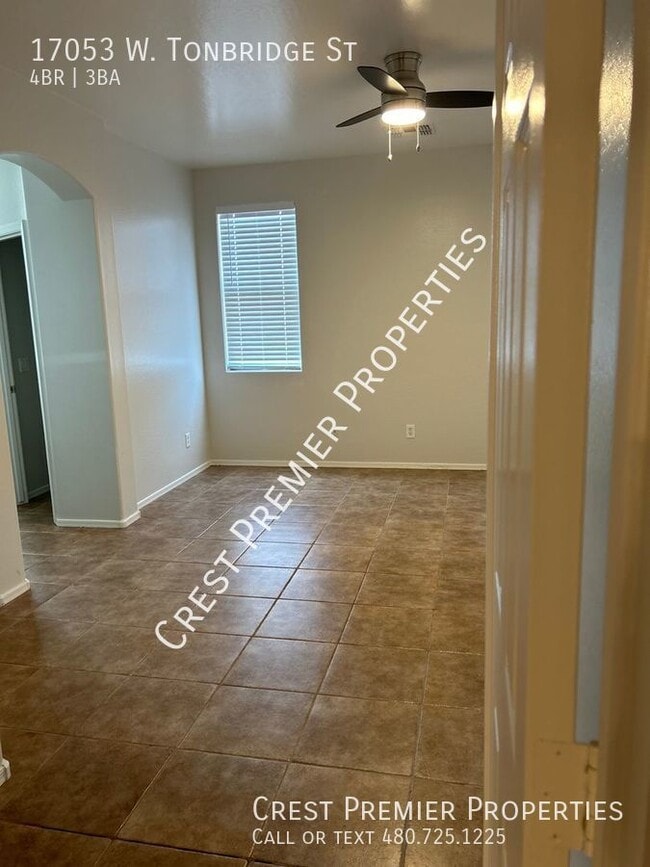 Building Photo - 17053 W Tonbridge St