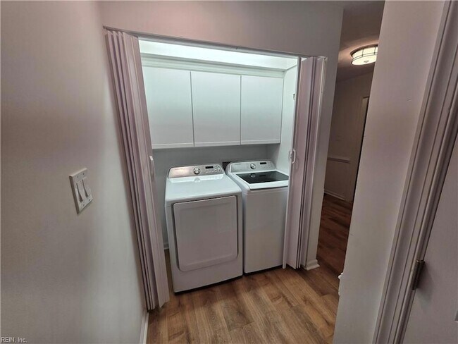 Building Photo - 258 Doyle Way