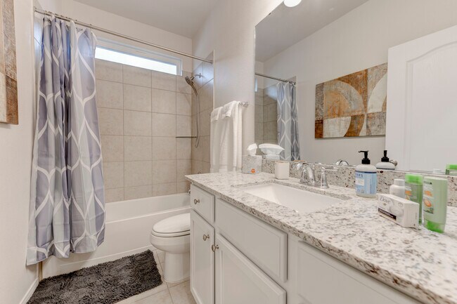 Building Photo - 3703 McCleland Crk Trl