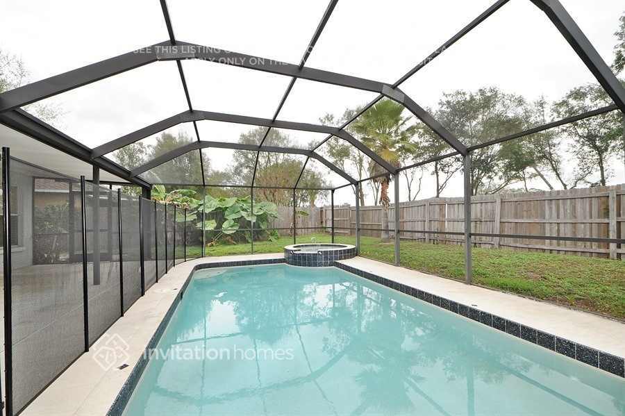 Building Photo - 3049 Castle Rock Cir