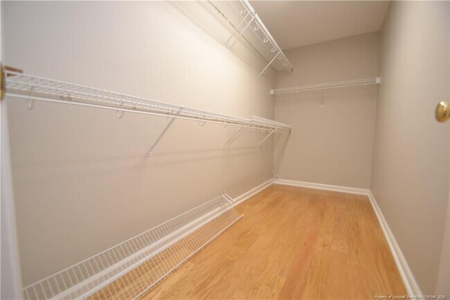 Building Photo - 313 Gooseberry Dr