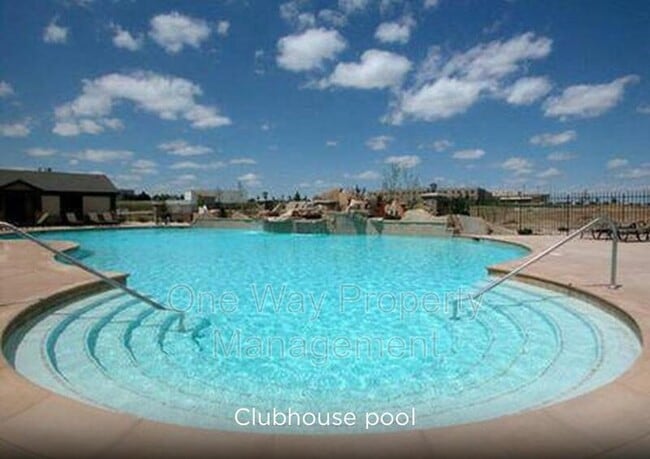 Building Photo - 6607 W 3rd St