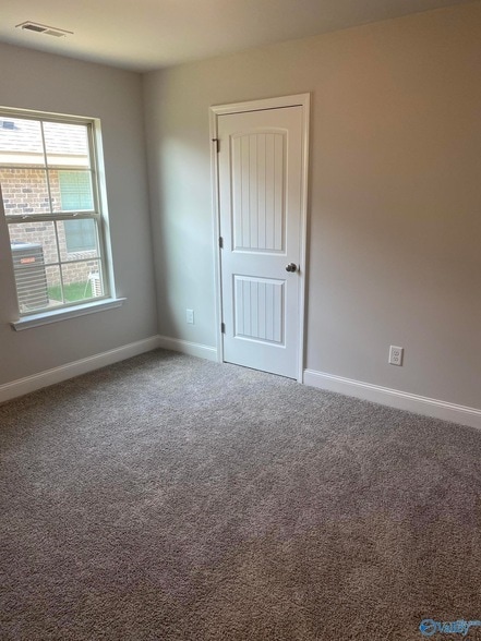 Building Photo - 109 Sorrelweed Dr