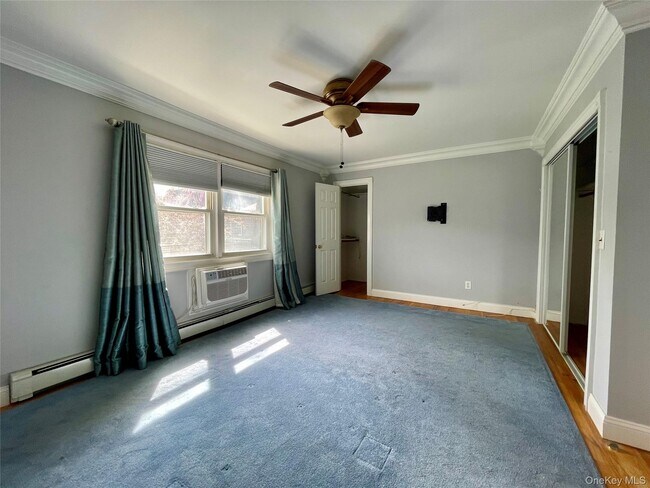 Building Photo - 6 Church Ln