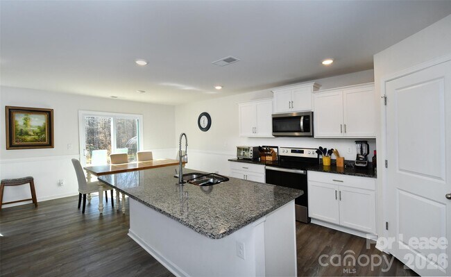 Building Photo - 2970 Sherrills Strm Dr