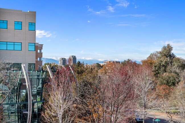 Building Photo - 4800 Hale Pky