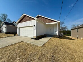 Building Photo - New Construction Home In West Chester, OH 5 BR