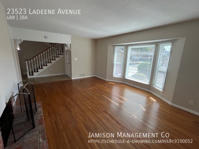 Building Photo - 23523 Ladeene Ave