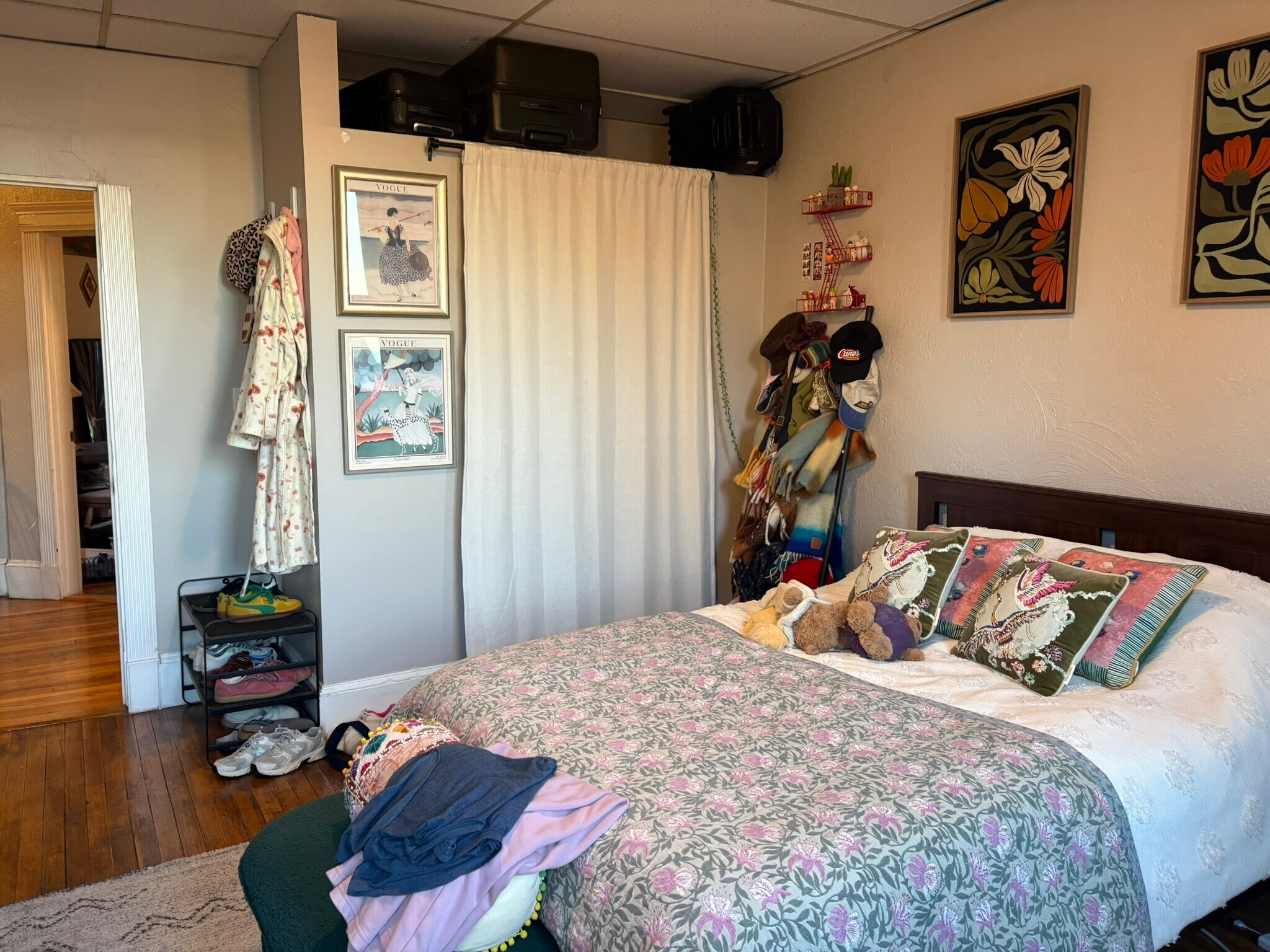 Building Photo - 1066 Commonwealth Ave