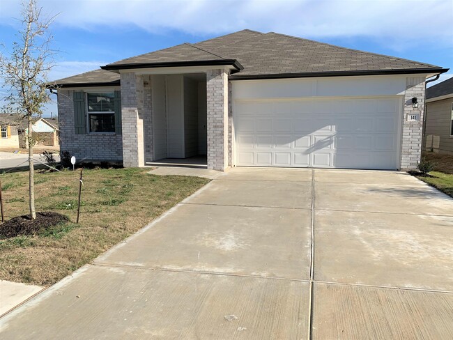 Primary Photo - 141 Frostweed Dr