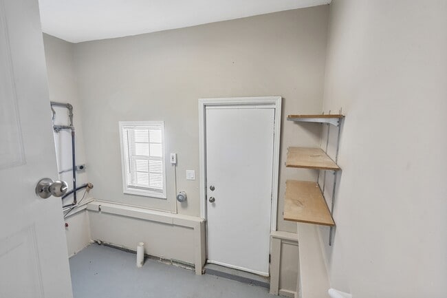 Building Photo - 1312 Pagel Ave