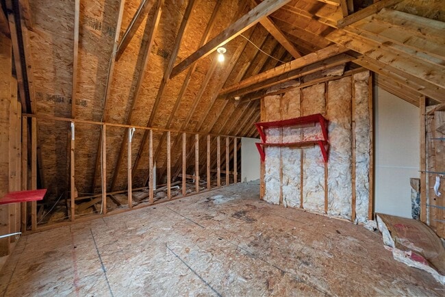 Building Photo - 1 Bedroom Pet Friendly Home For Rent Near ...