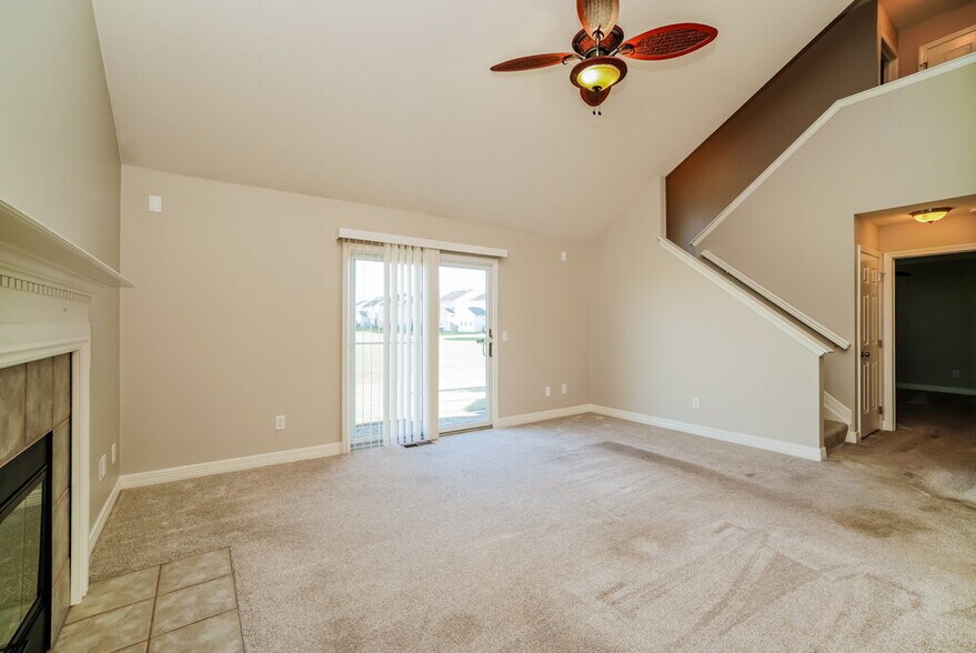 Building Photo - 718 Orwell St