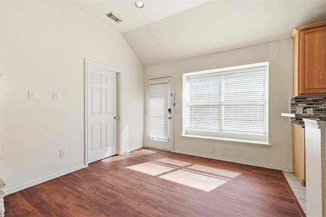 Building Photo - 6208 Eagle Creek Dr