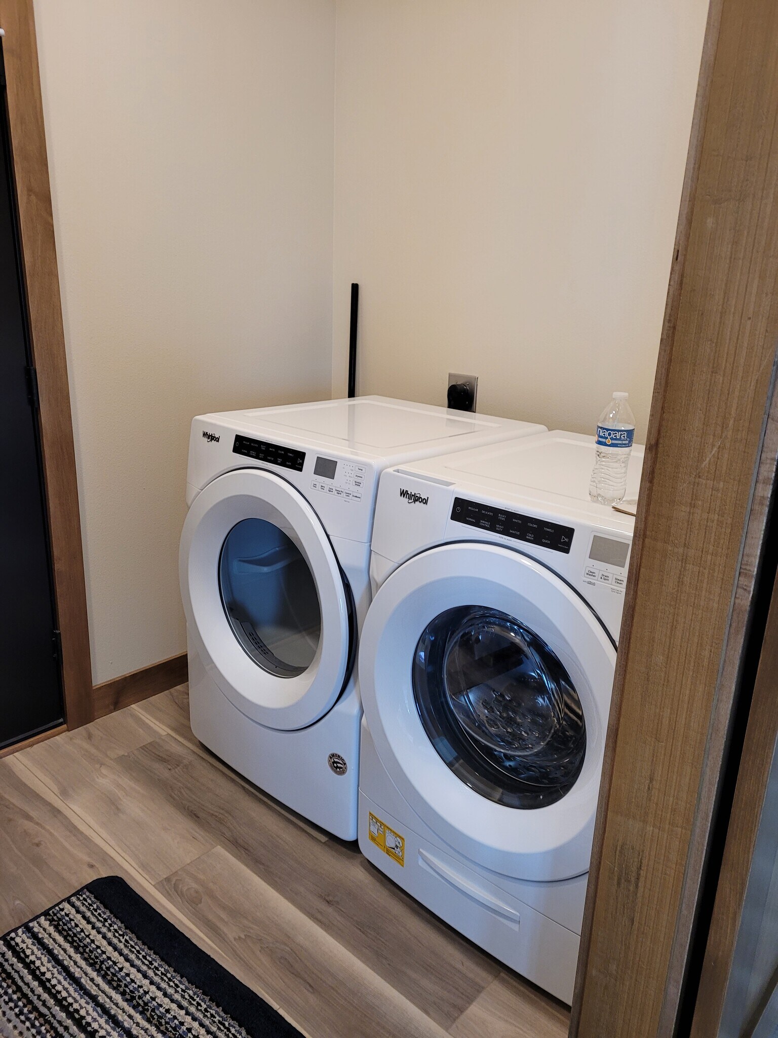 Laundry Room - 805 Blue Mounds St