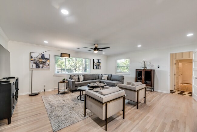 Building Photo - 3611 Merrell Rd