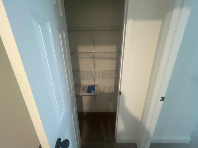 Building Photo - 312 Traywick Pl