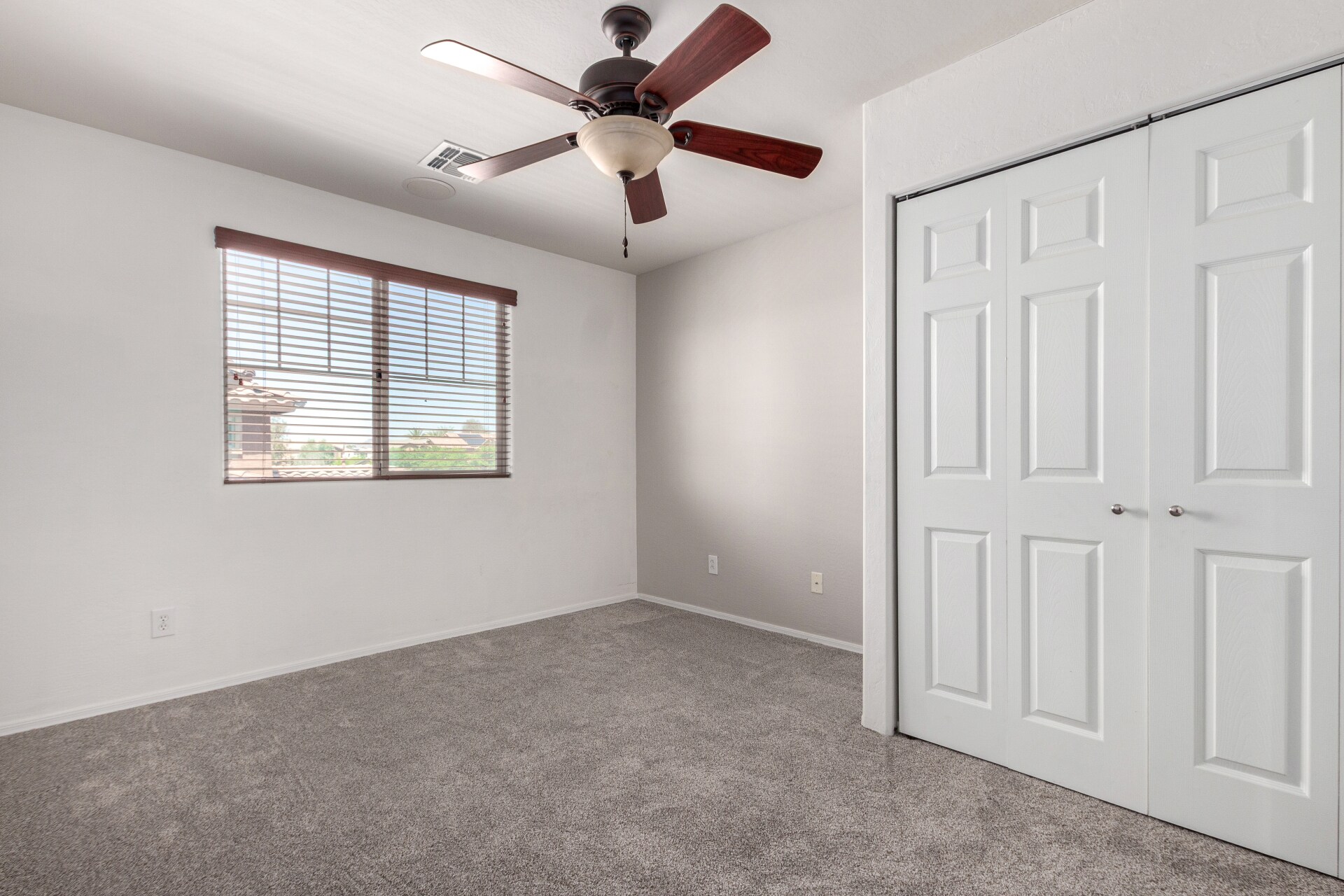 Building Photo - 16306 N 73rd Dr