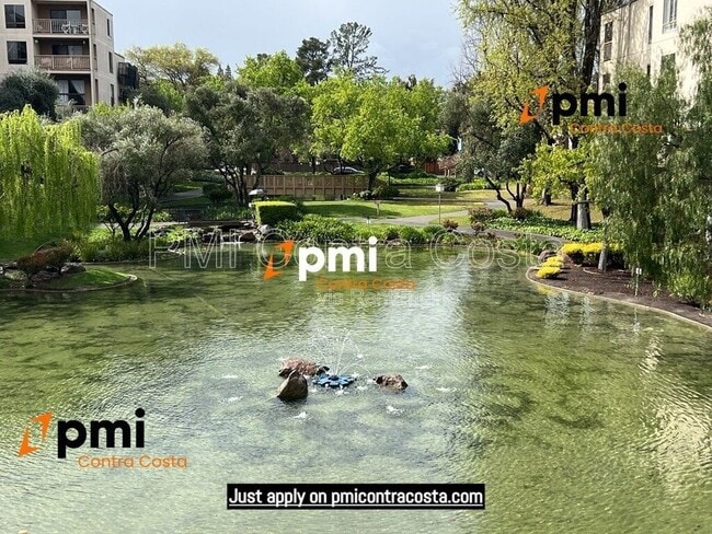 Building Photo - 460 N Civic Dr