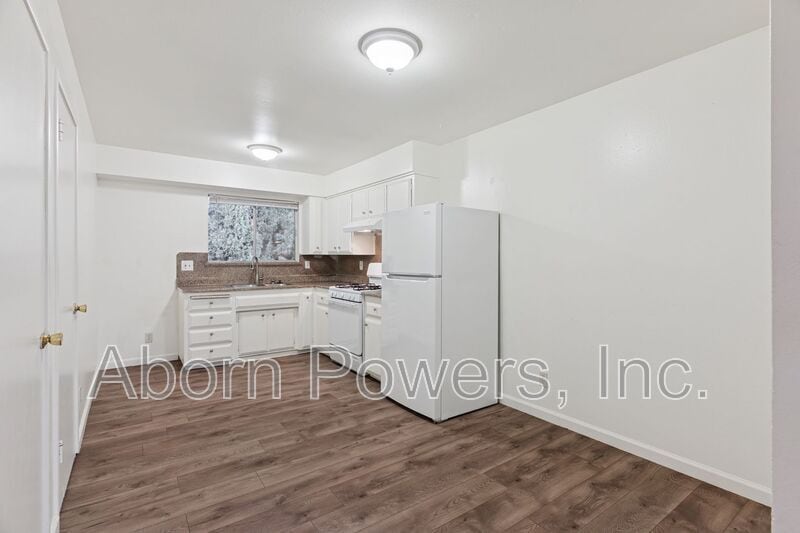Building Photo - 1215 Williams Way