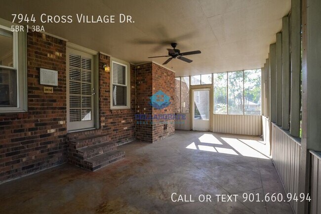 Building Photo - 7944 Cross Village Dr