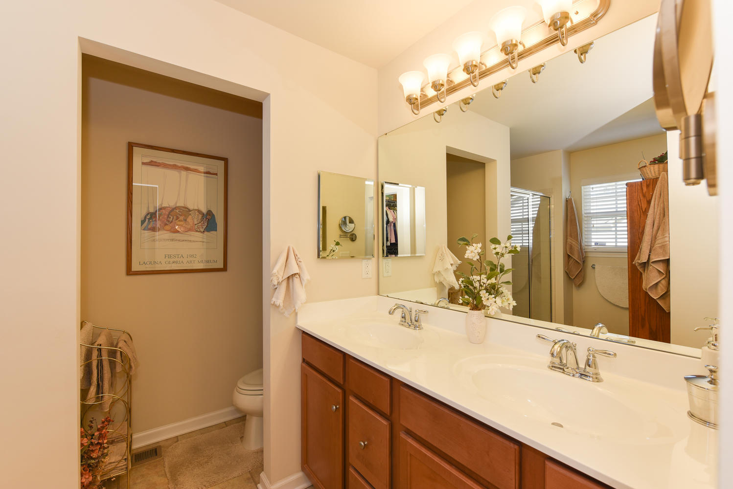 Building Photo - 13318 Beacon Hill Way