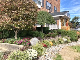 Building Photo - Tor View Village Apartments