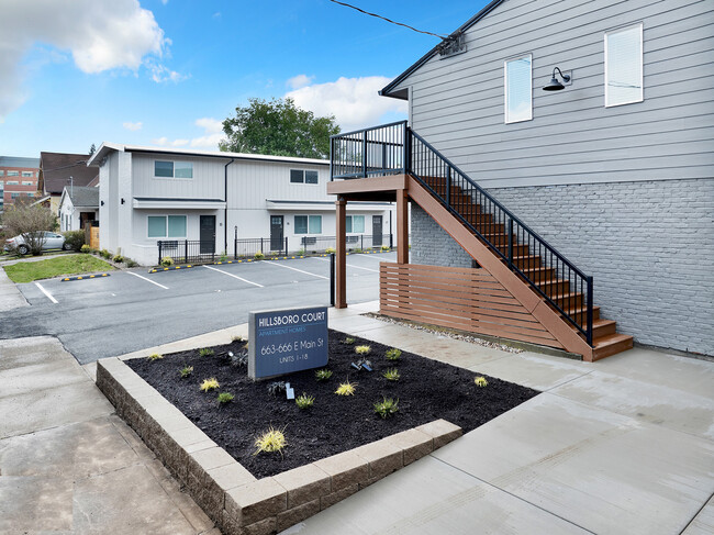 Building Photo - Hillsboro Court