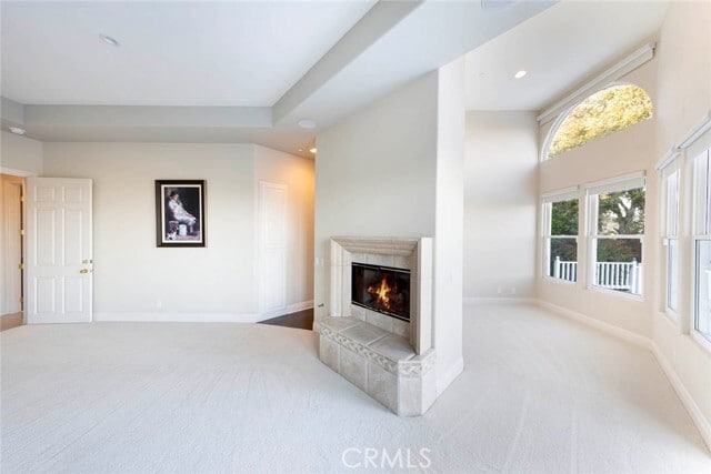 Building Photo - 12 San Remo