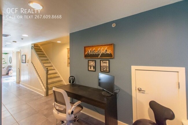 Building Photo - 1814 Christian St