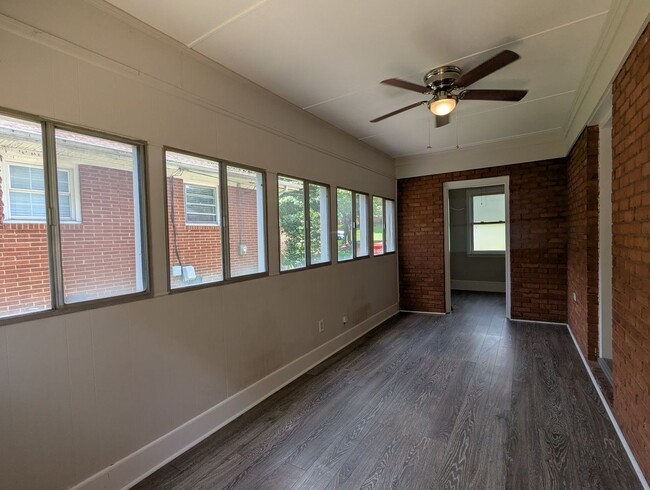 Building Photo - Ranch with Fence and 20x30 Garage/Workshop with Electric Close to Light Rail