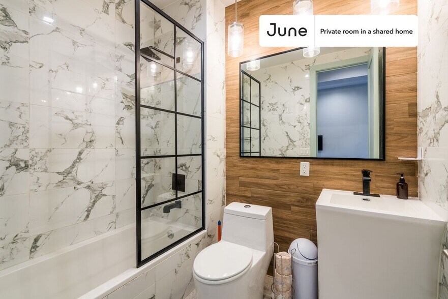 Building Photo - Room in Shared 4 bed/2 bath home in Bedford-Stuyvesant
