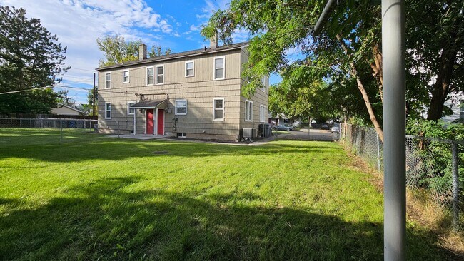 Building Photo - Cul-de-Sac Living in Central Richland, 3 b...