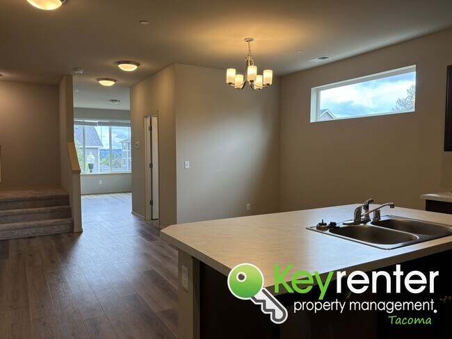 Building Photo - 1050 Magnuson Way