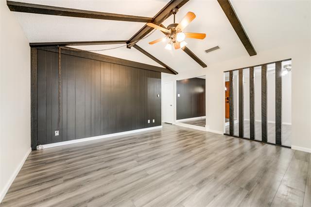 Building Photo - 1016 Summit Cir