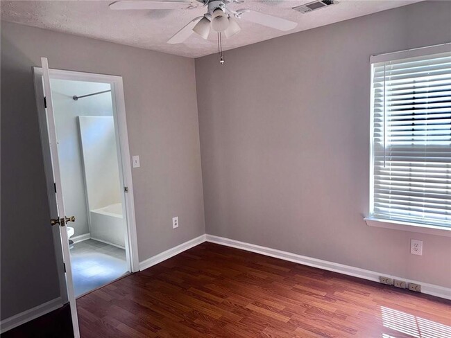 Building Photo - 1035 Arborhill Ln