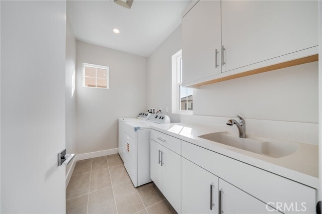 Building Photo - 716 Olivier Dr