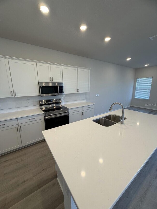 Building Photo - 5754 Anders Wy