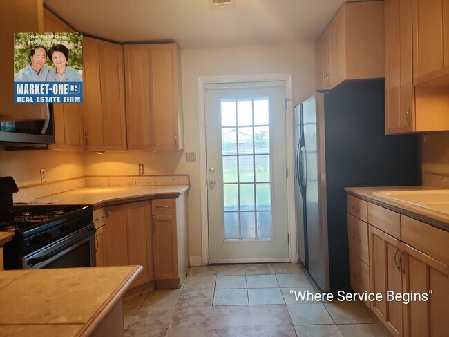 Building Photo - 2506 SW Cornell Ave