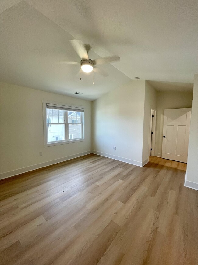 Building Photo - 556 Leesville Rd