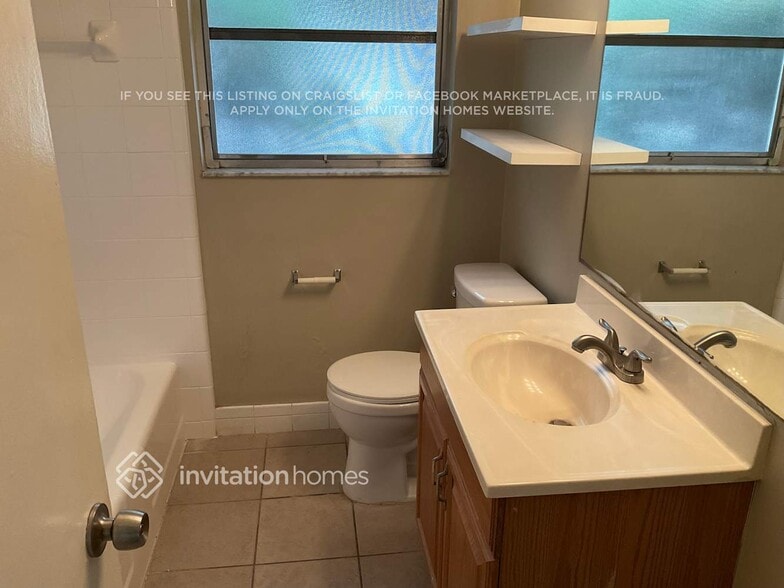 Building Photo - 2324 61st Way N