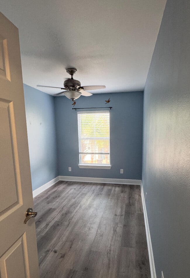 Building Photo - 20 Bald Eagle Ct