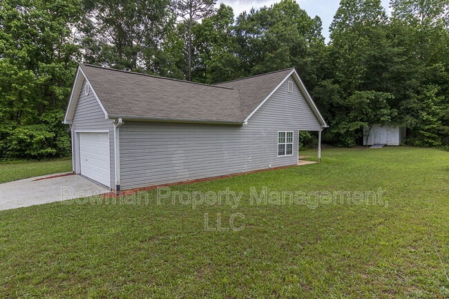 Building Photo - 577 Pendergrass Rd