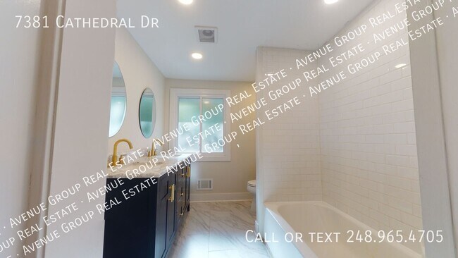 Building Photo - 7381 Cathedral Dr
