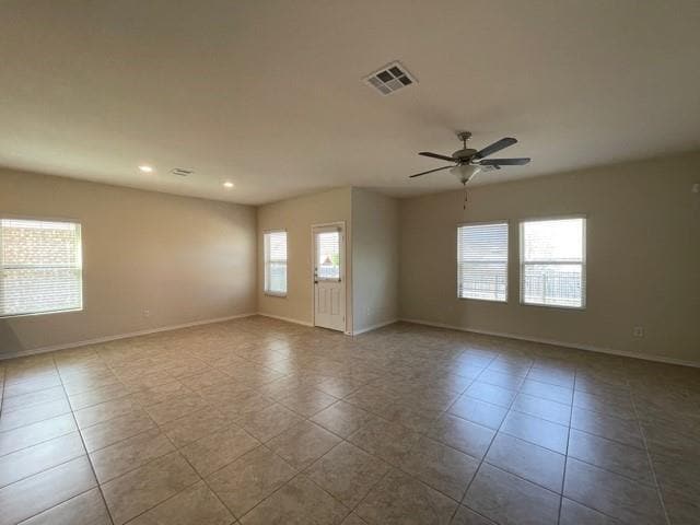 Building Photo - 1001 Hillrose Dr