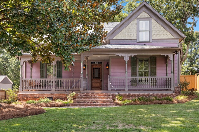 Primary Photo - 479 W Park St